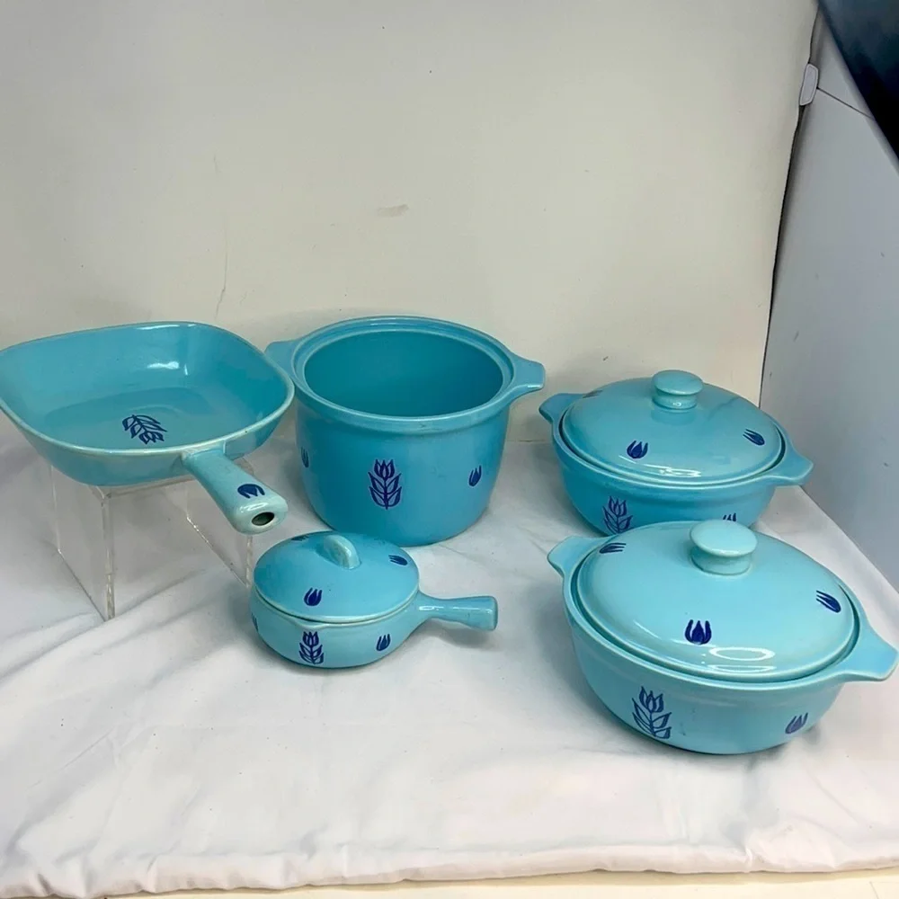 8 Piece Cameron Cronin Clay Pottery